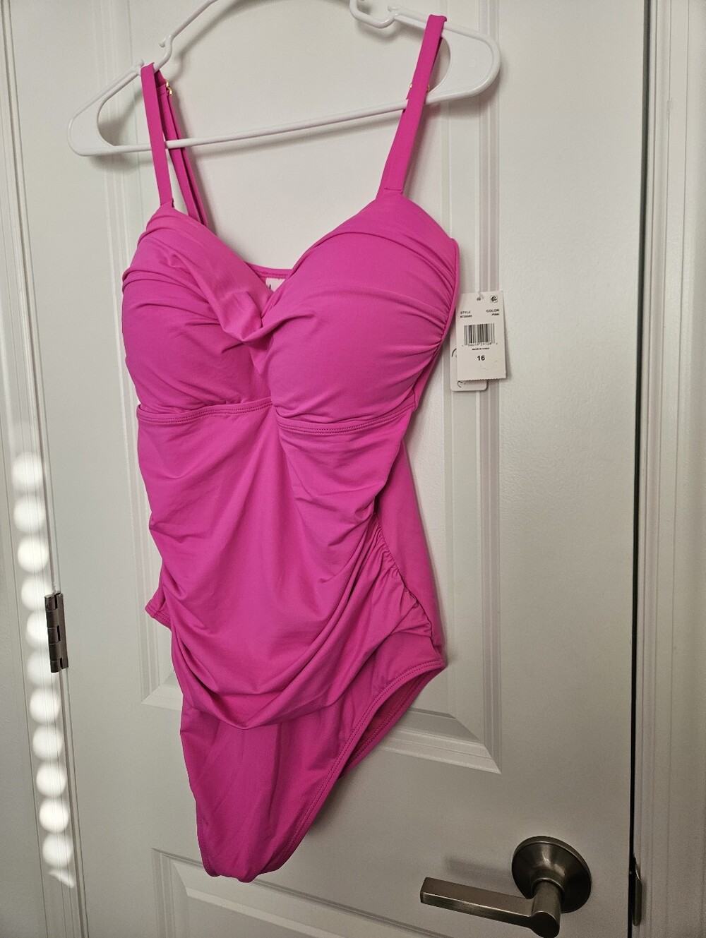 NWT Leilani Swimsuit Womens Solstice One Piece Pink Size 16